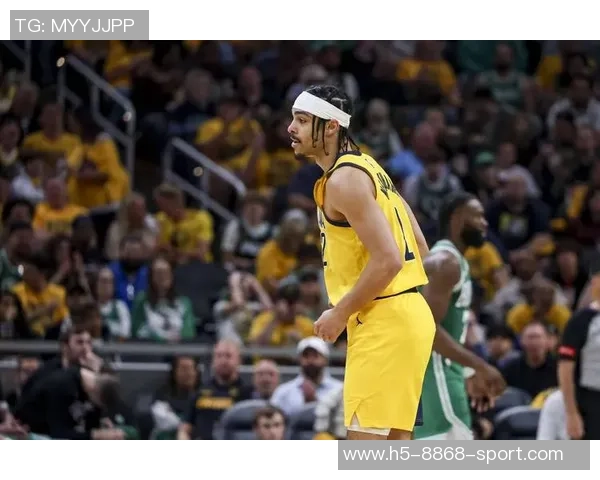 小内姆哈德助攻表现惊艳近期三场比赛仅失误两次何时能转正